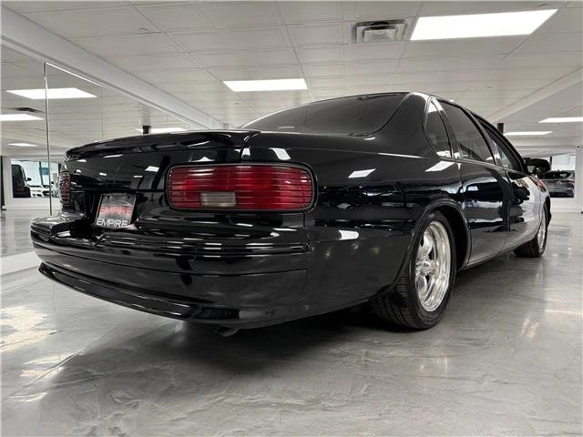 1996 Chevrolet Caprice - Image 5 of 20