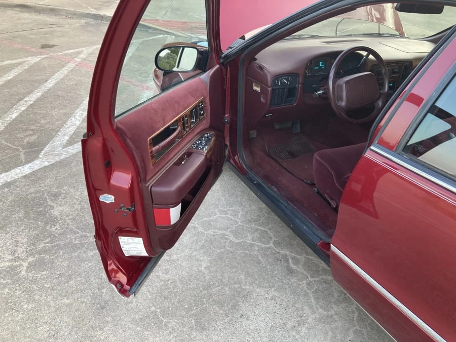 1996 Chevrolet Caprice - Image 18 of 22