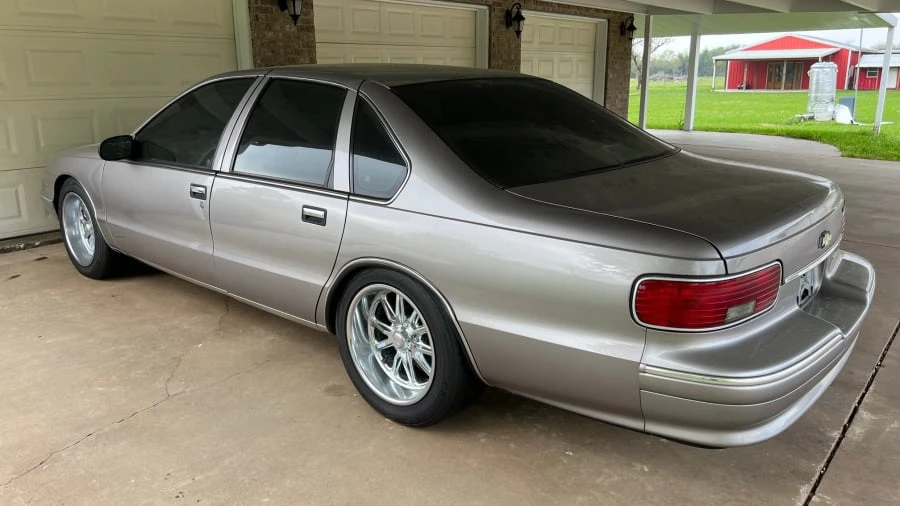 1996 Chevrolet Caprice - Image 16 of 30
