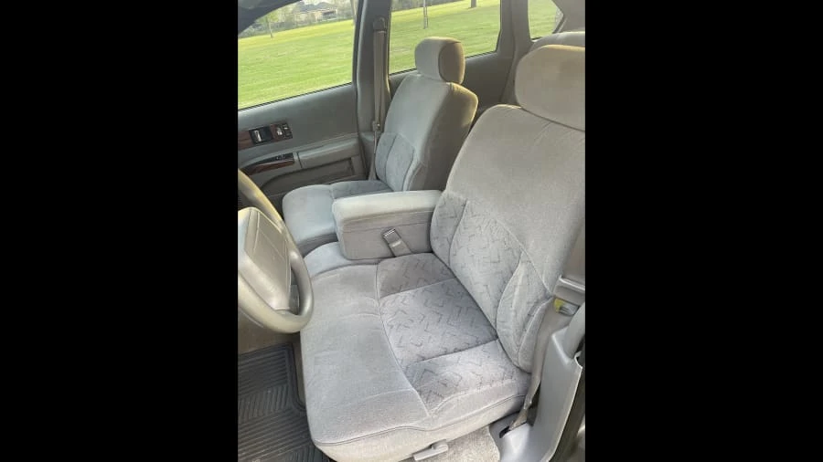 1996 Chevrolet Caprice - Image 4 of 30