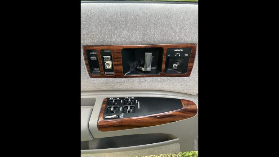 1996 Chevrolet Caprice - Image 8 of 30