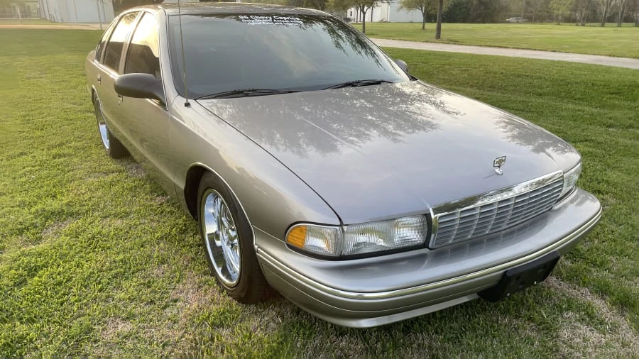 1996 Chevrolet Caprice - Image 14 of 30