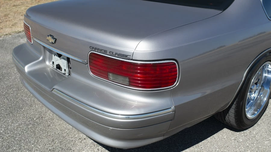 1996 Chevrolet Caprice - Image 8 of 12