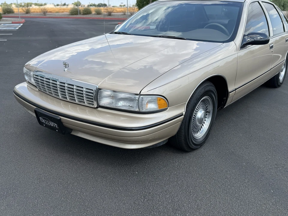 1996 Chevrolet Caprice - Image 14 of 31