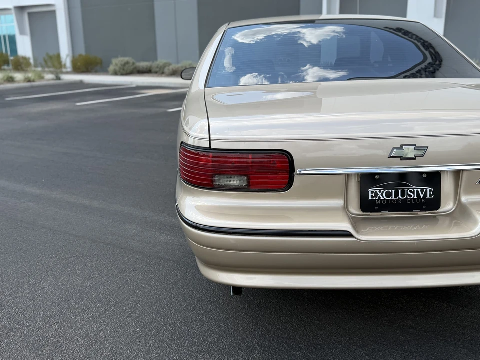 1996 Chevrolet Caprice - Image 22 of 31