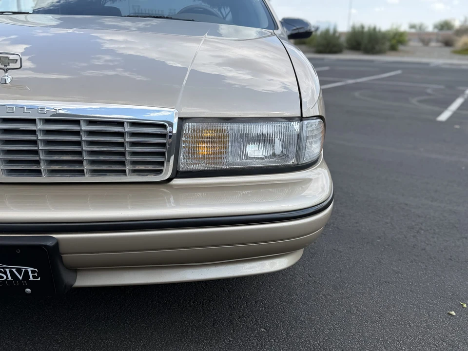 1996 Chevrolet Caprice - Image 13 of 31