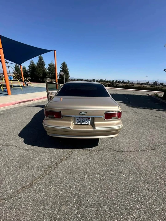1996 Chevrolet Caprice - Image 18 of 20