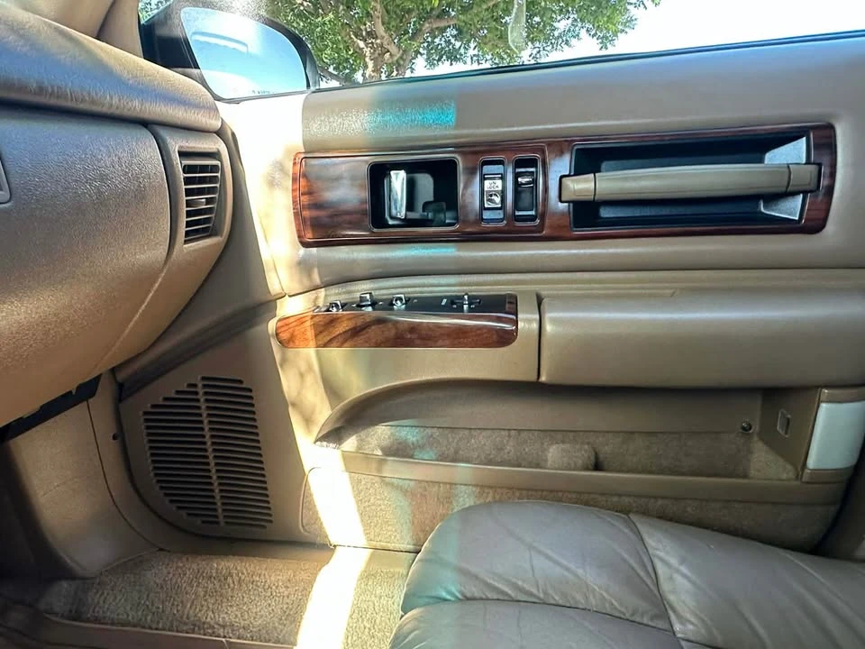 1996 Chevrolet Caprice - Image 9 of 20