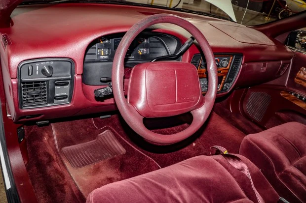 1996 Chevrolet Caprice - Image 6 of 8