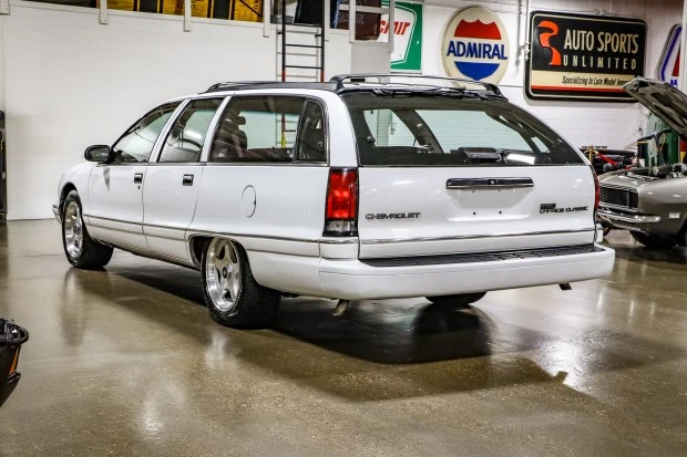 1996 Chevrolet Caprice - Image 2 of 8