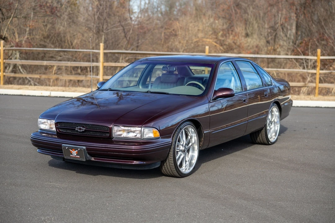 1996 Chevrolet Caprice - Image 5 of 21