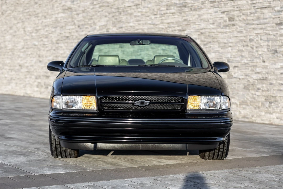 1996 Chevrolet Caprice - Image 4 of 21