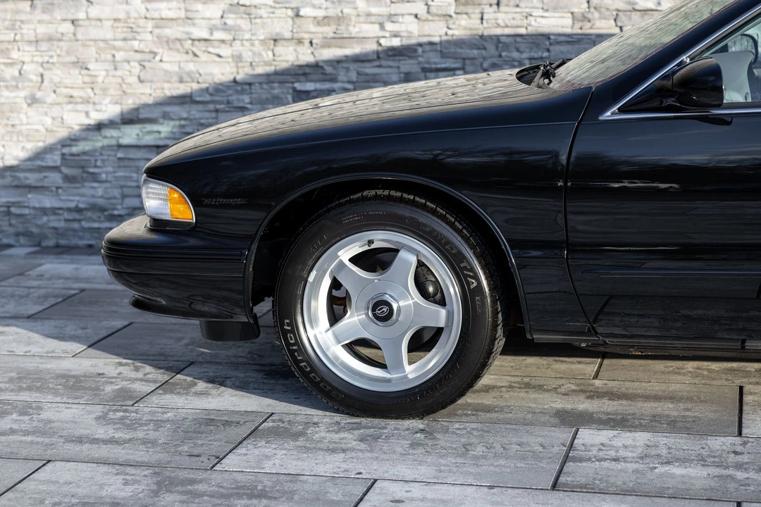 1996 Chevrolet Caprice - Image 17 of 21