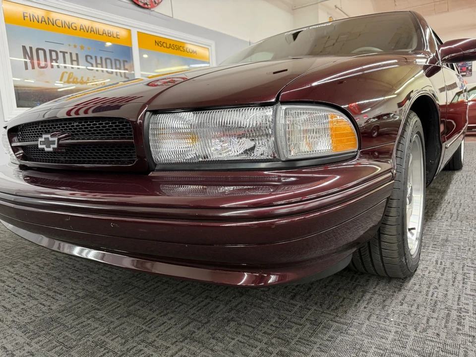 1996 Chevrolet Caprice - Image 9 of 31