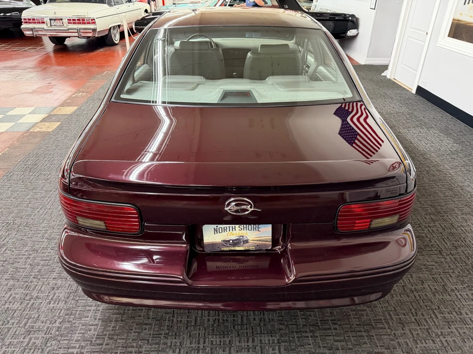 1996 Chevrolet Caprice - Image 11 of 31