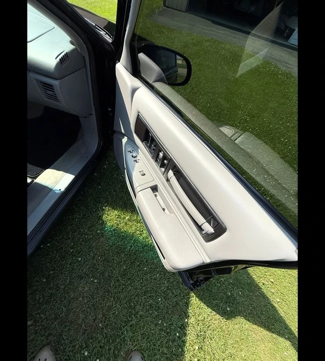 1996 Chevrolet Impala 7th Gen - Image 16 of 18
