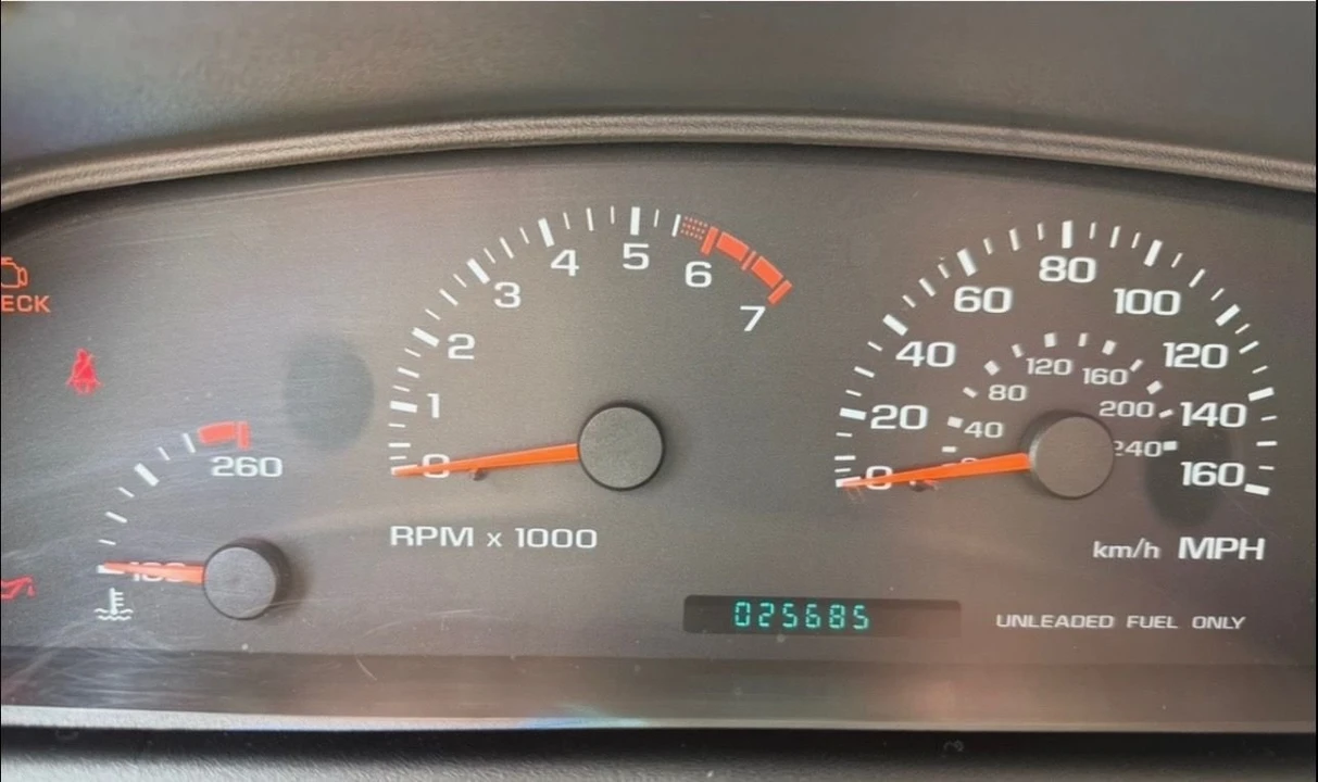 1996 Chevrolet Impala 7th Gen - Image 8 of 18