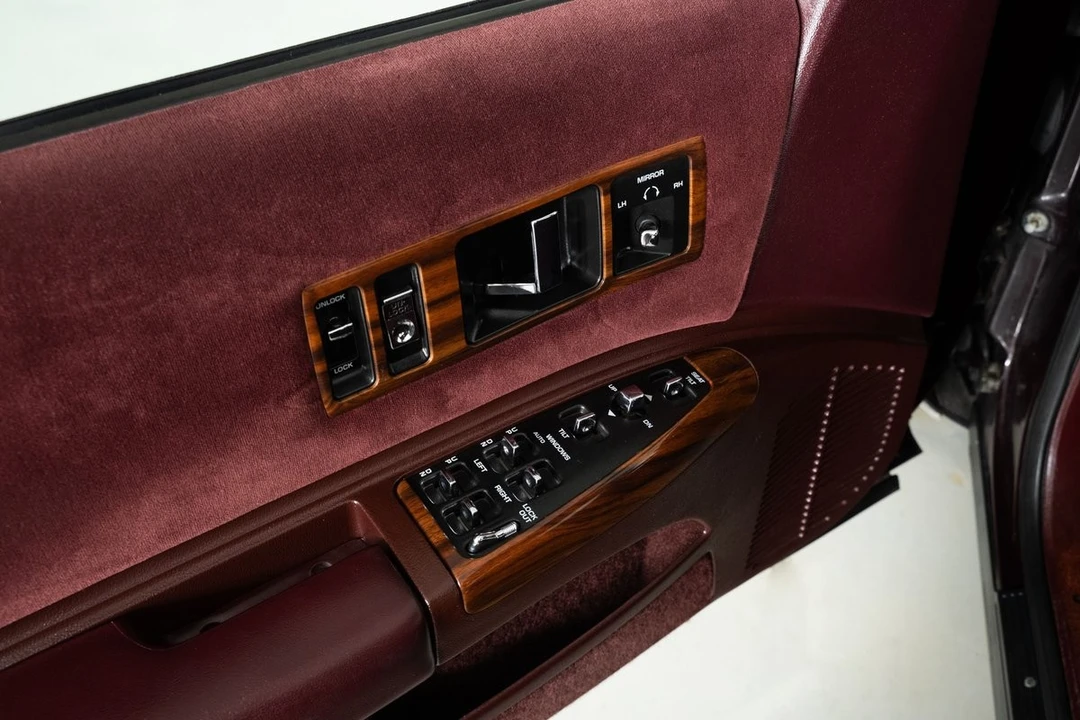 1996 Chevrolet Caprice - Image 20 of 31