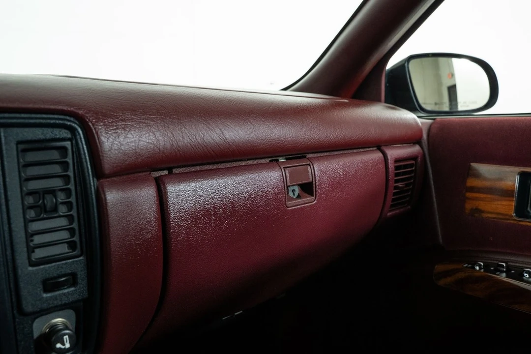 1996 Chevrolet Caprice - Image 29 of 31