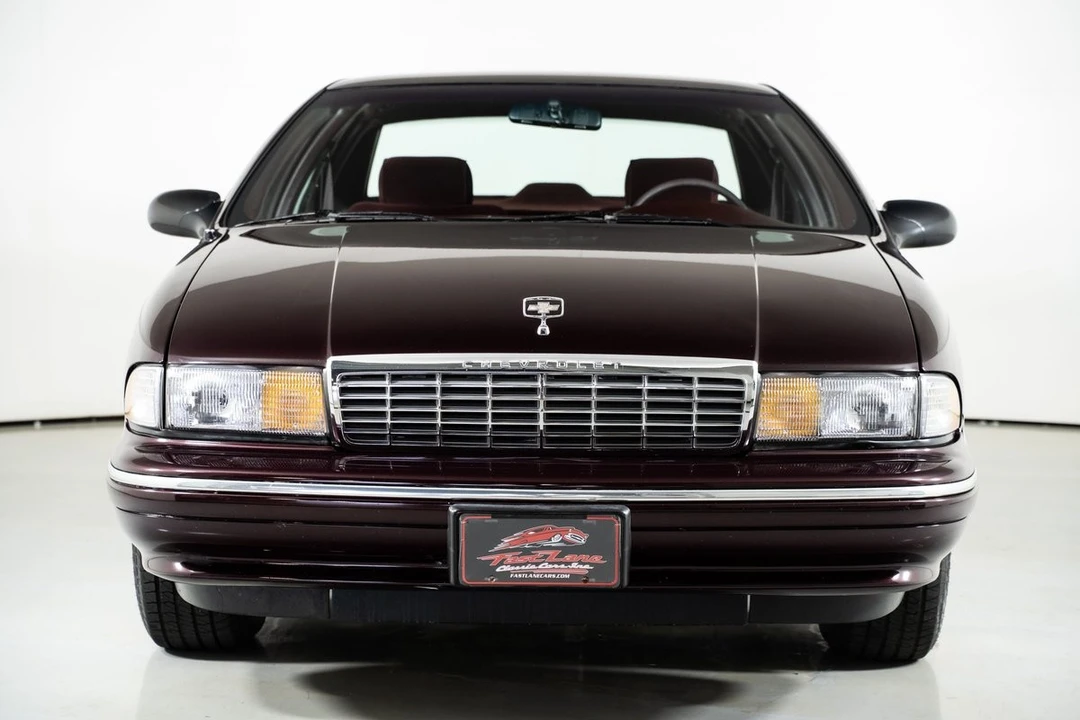 1996 Chevrolet Caprice - Image 4 of 31