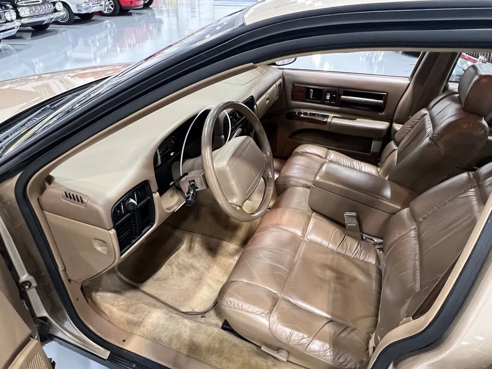 1996 Chevrolet Caprice - Image 30 of 31