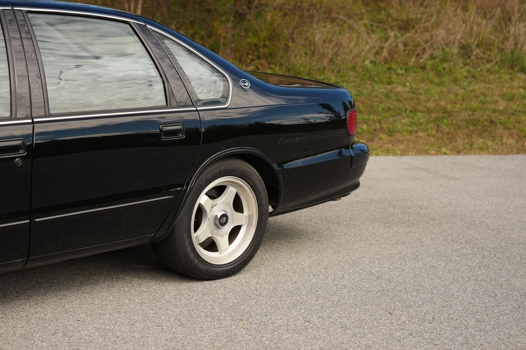 1996 Chevrolet Impala 8th Gen - Image 13 of 21