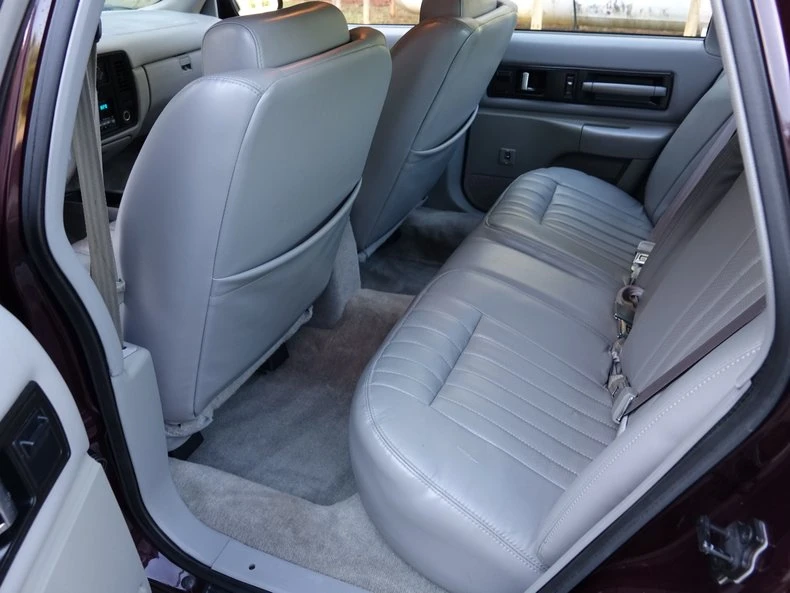 1996 Chevrolet Impala 7th Gen - Image 28 of 31