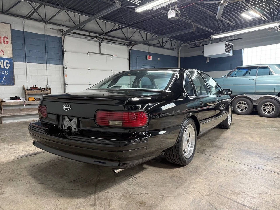 1996 Chevrolet Impala 7th Gen - Image 8 of 31