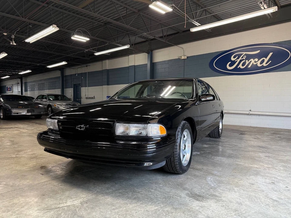 1996 Chevrolet Impala 7th Gen - Image 3 of 31