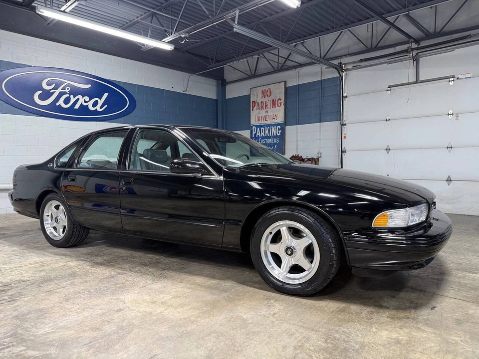 1996 Chevrolet Impala 7th Gen - Image 11 of 31