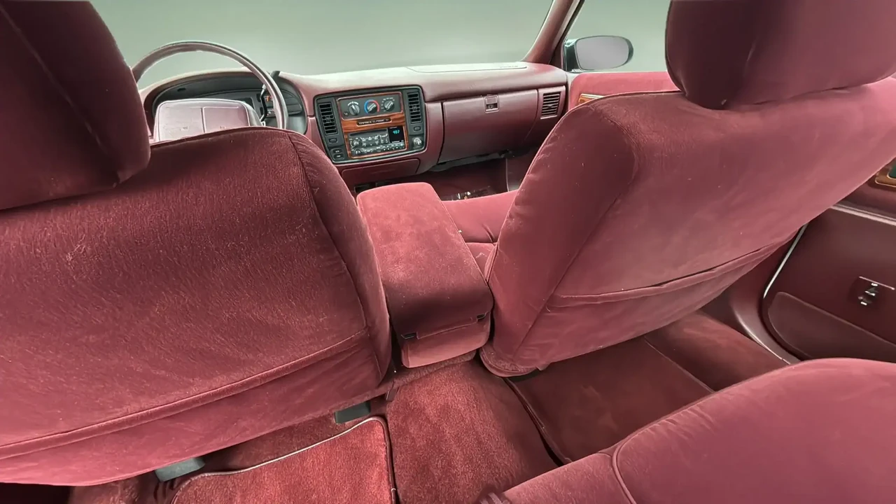 1996 Chevrolet Caprice - Image 15 of 19