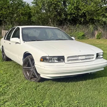1996 Chevrolet Caprice Classic Sedan 4D