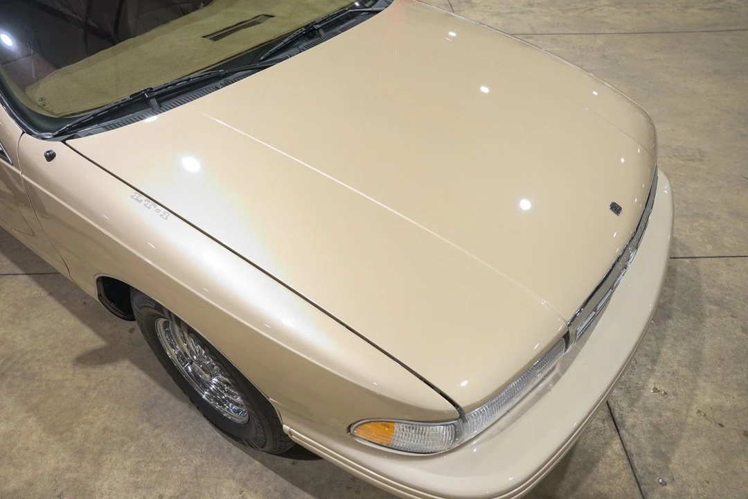 1996 Chevrolet Caprice - Image 18 of 31
