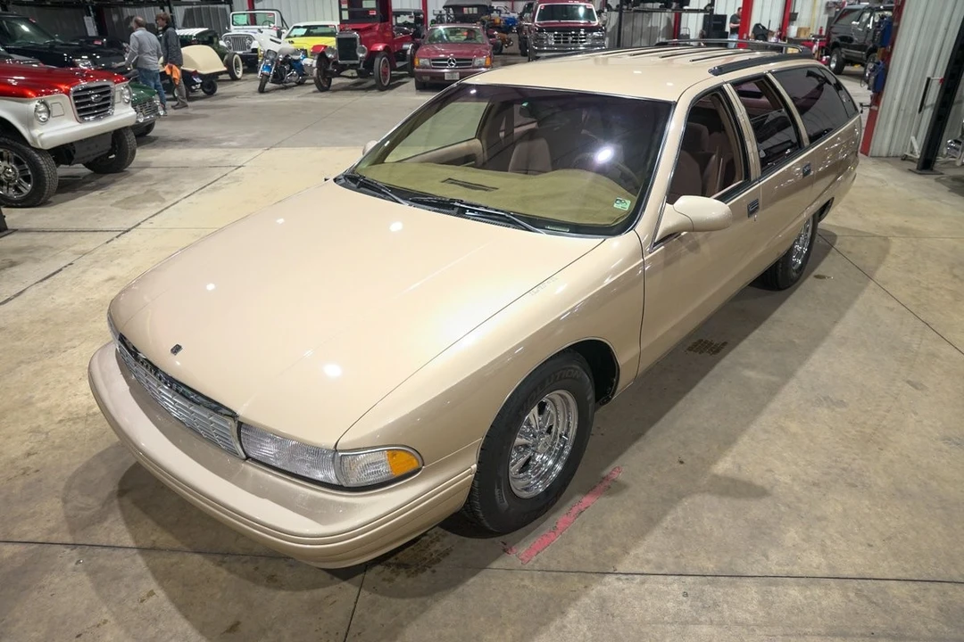1996 Chevrolet Caprice - Image 15 of 31