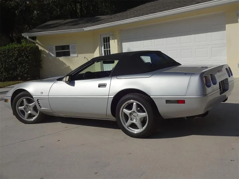 1996 Chevrolet - Image 2 of 31