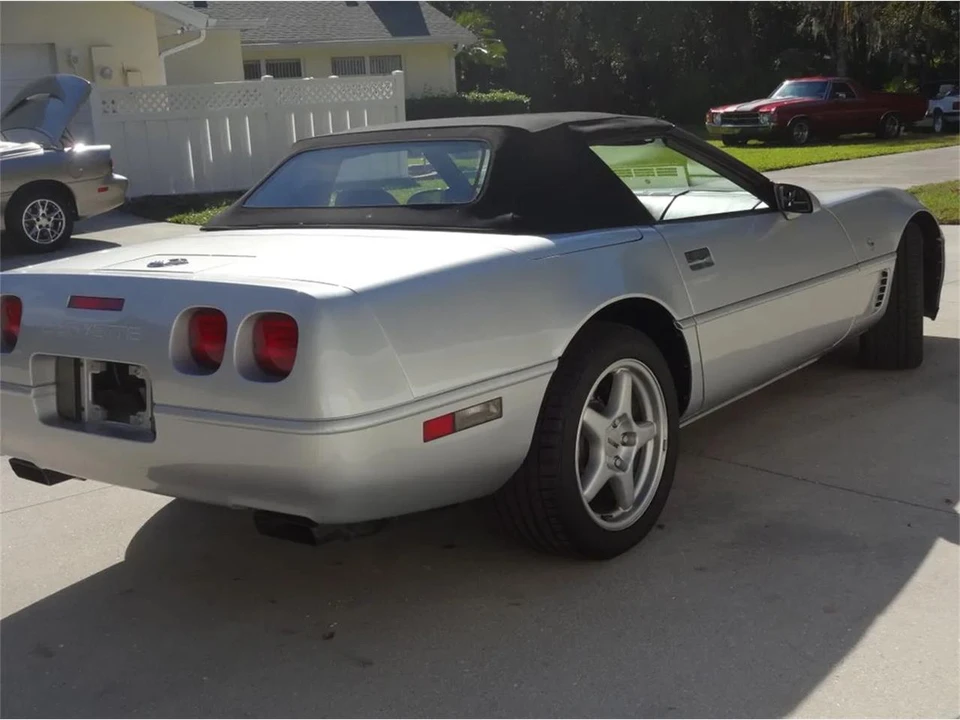 1996 Chevrolet - Image 20 of 31