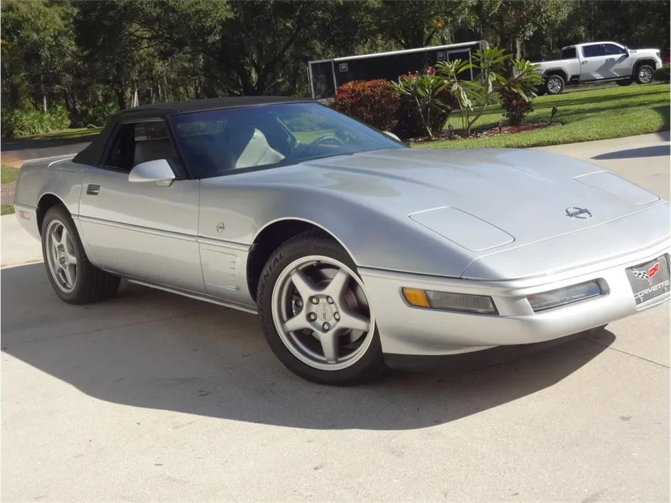 1996 Chevrolet - Image 2 of 31