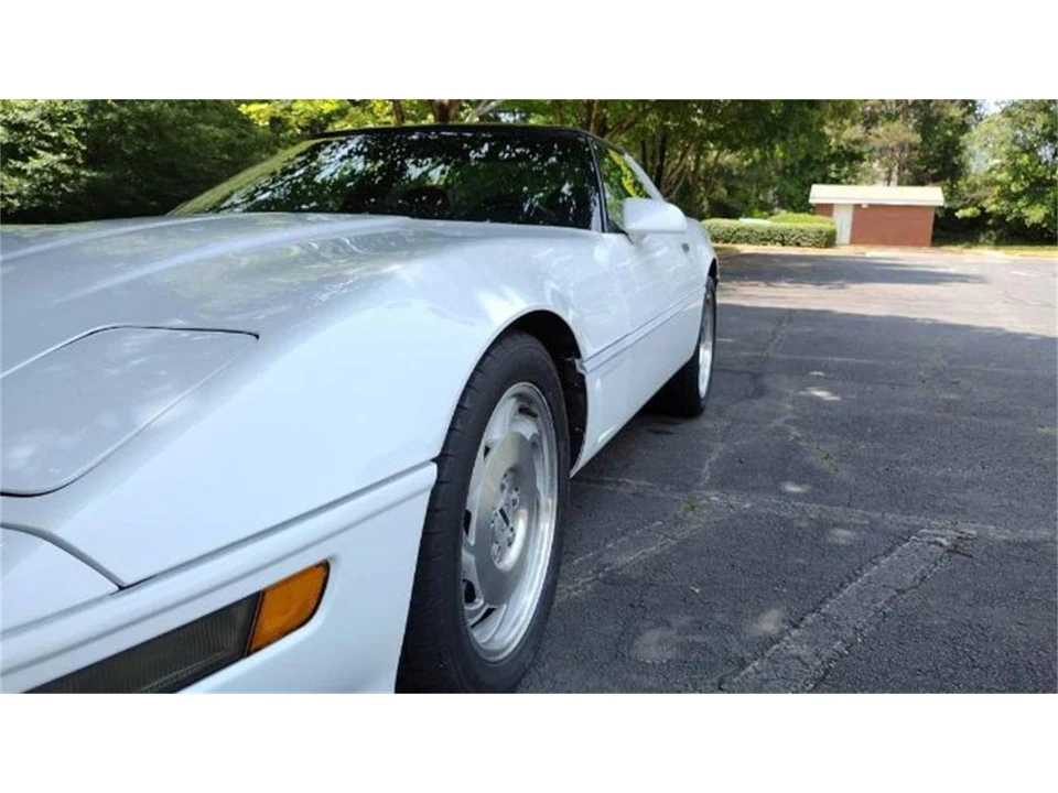 1996 Chevrolet Corvette C4 - Image 7 of 25