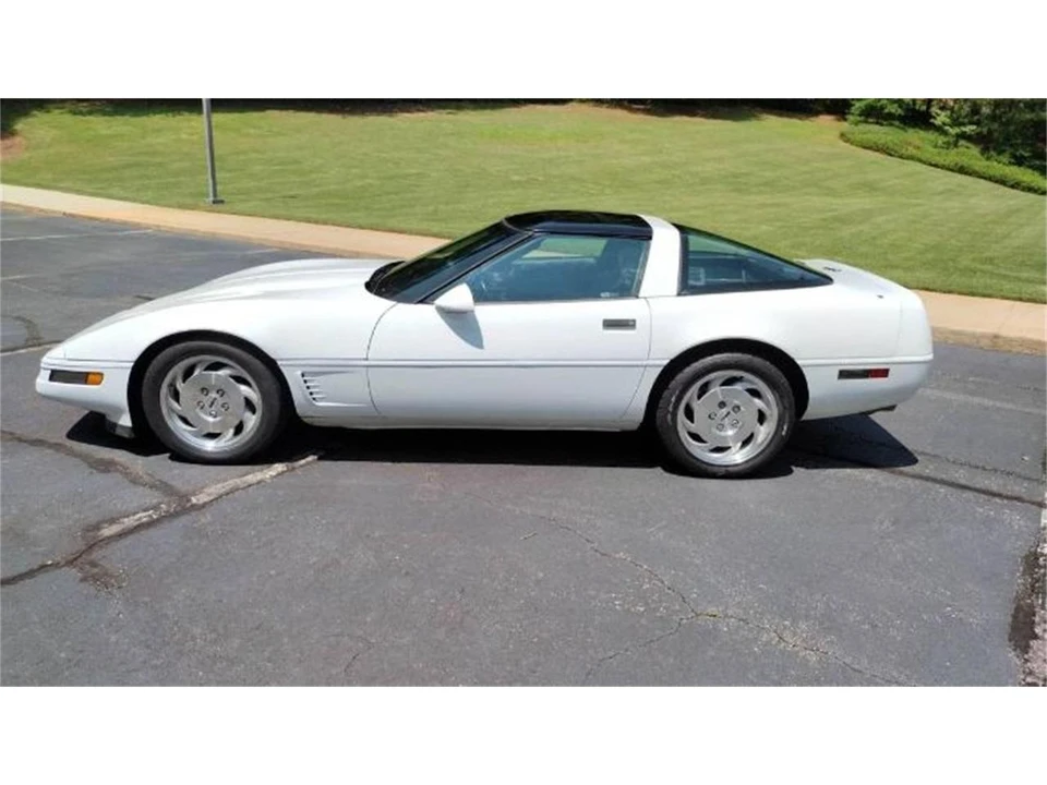 1996 Chevrolet Corvette C4 - Image 14 of 25