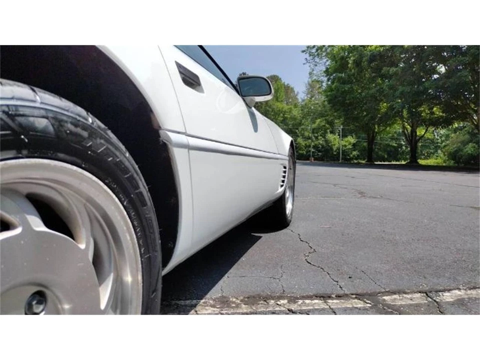 1996 Chevrolet Corvette C4 - Image 22 of 25