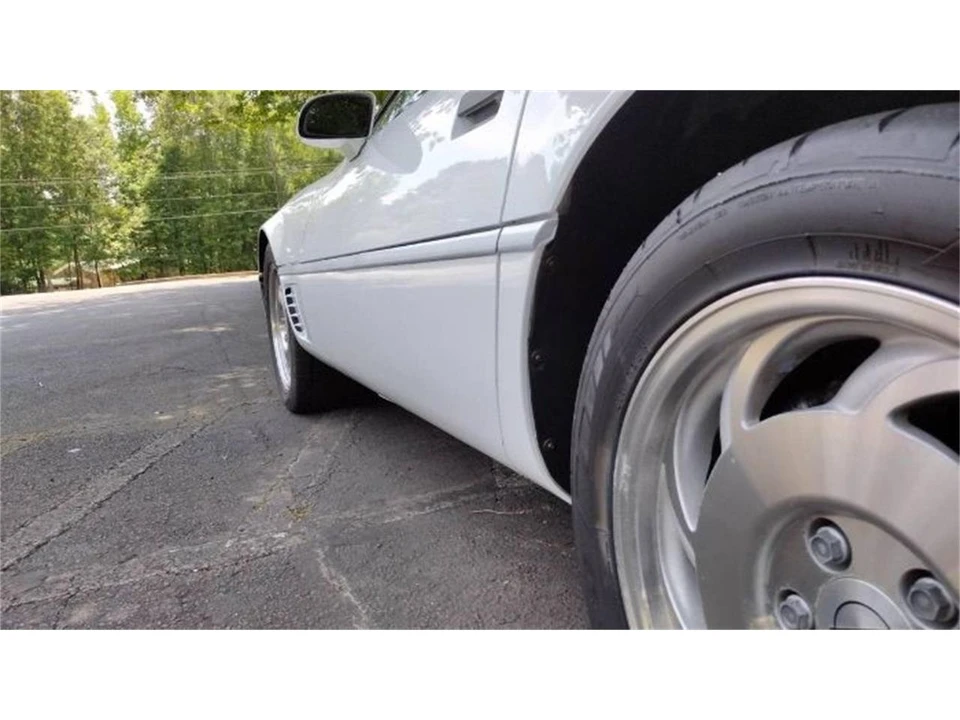 1996 Chevrolet Corvette C4 - Image 23 of 25
