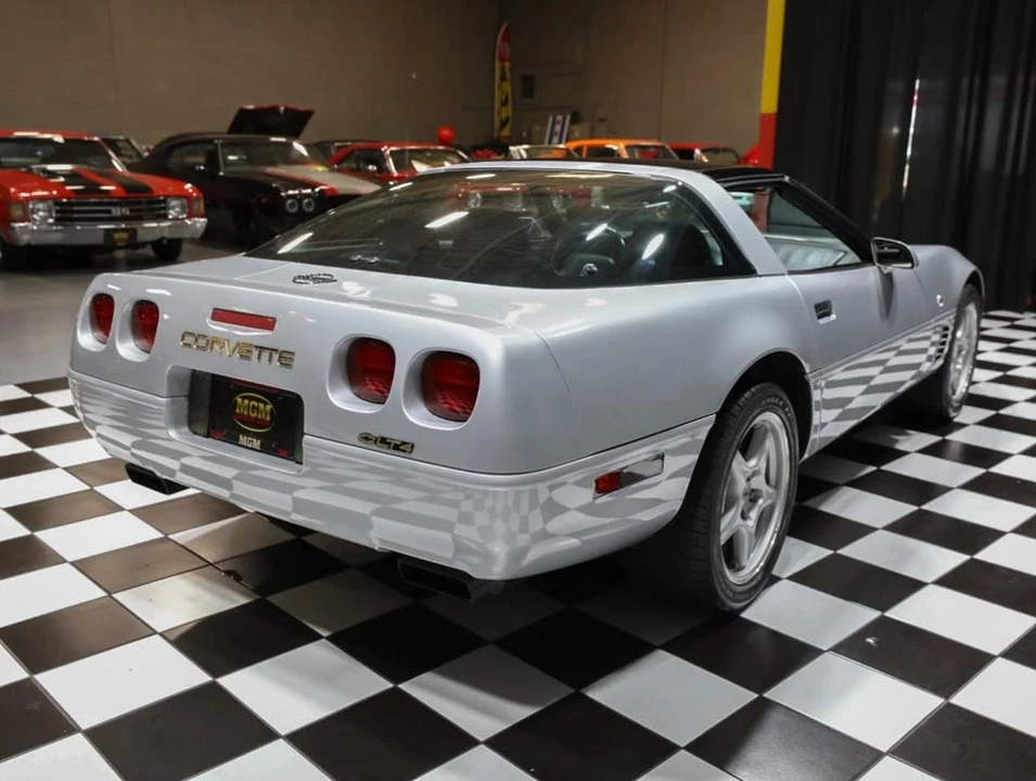1996 Chevrolet Corvette C4 - Image 19 of 20
