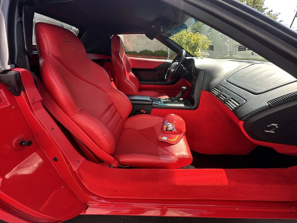 1996 Chevrolet Corvette C4 - Image 10 of 19