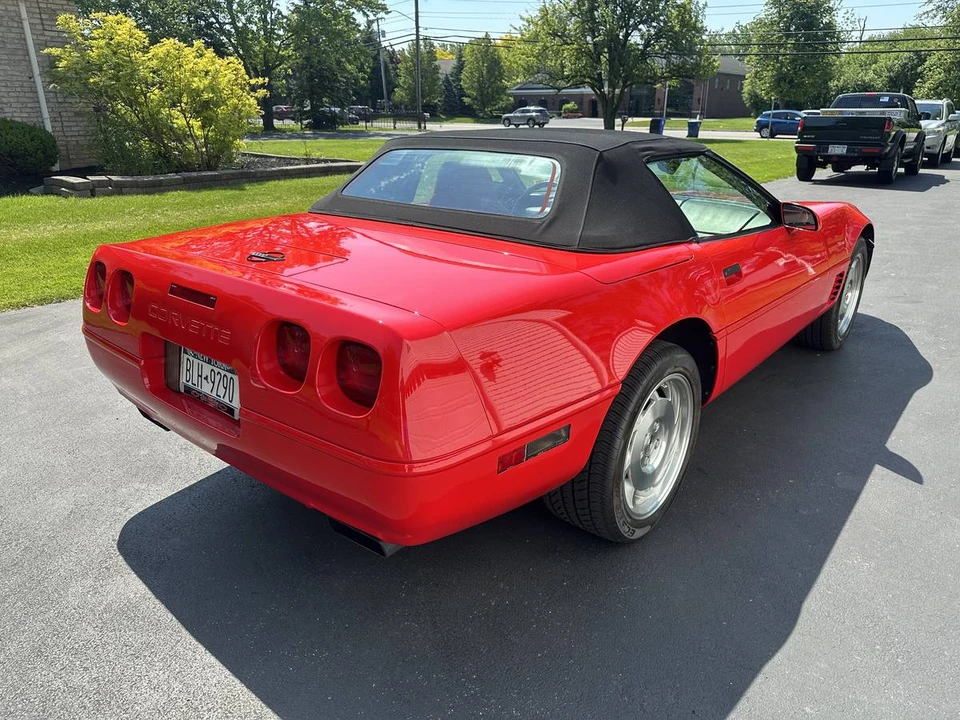 1996 Chevrolet Corvette C4 - Image 6 of 19
