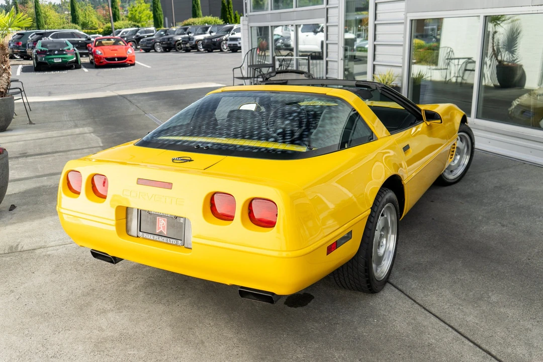 1996 Chevrolet Corvette C4 - Image 5 of 31