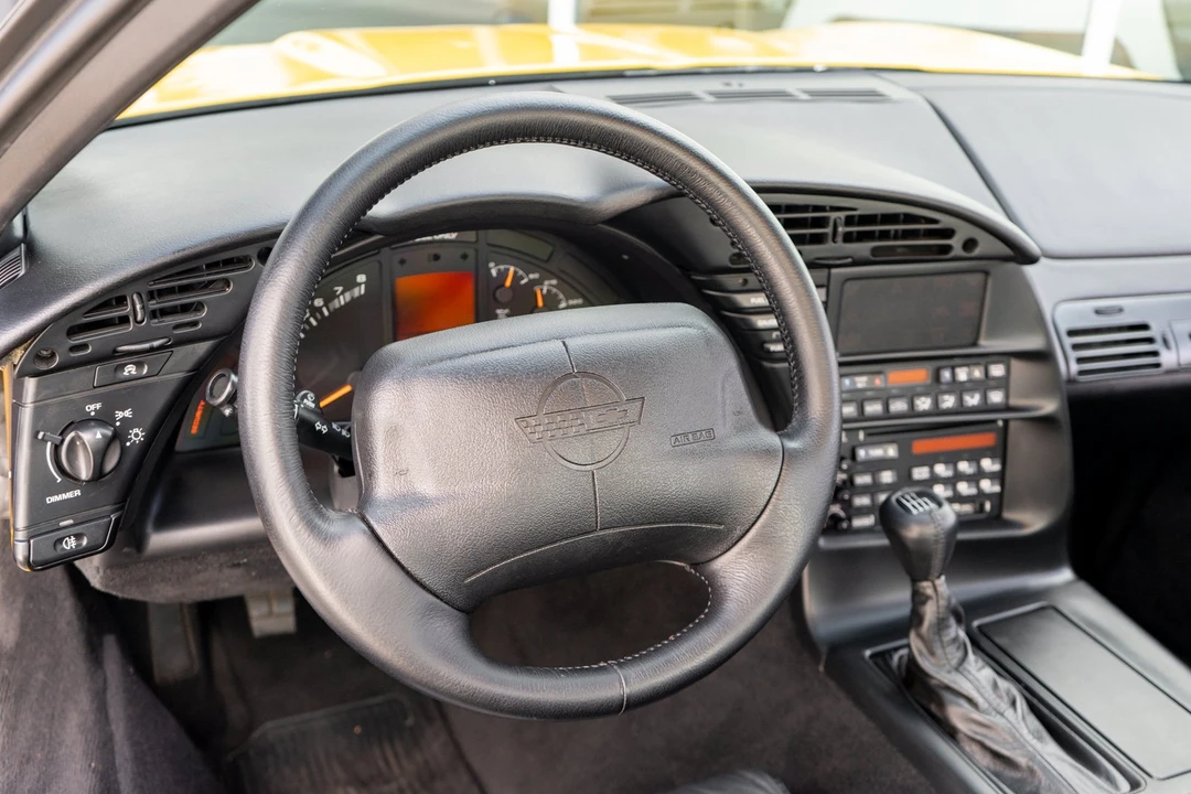 1996 Chevrolet Corvette C4 - Image 16 of 31