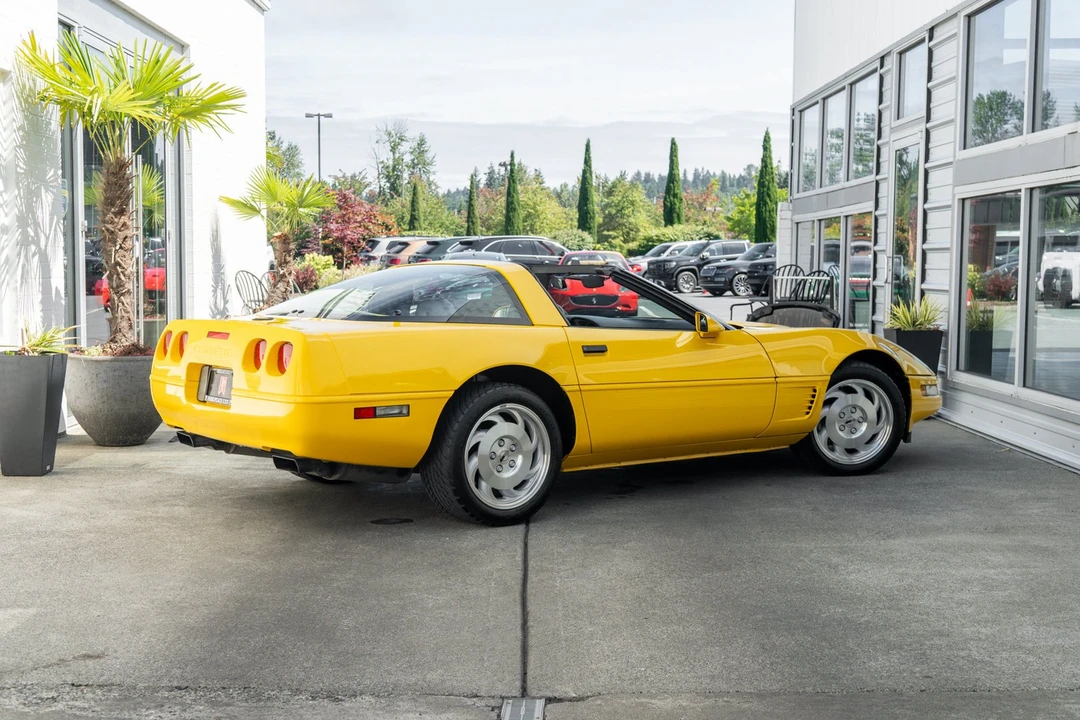 1996 Chevrolet Corvette C4 - Image 6 of 31