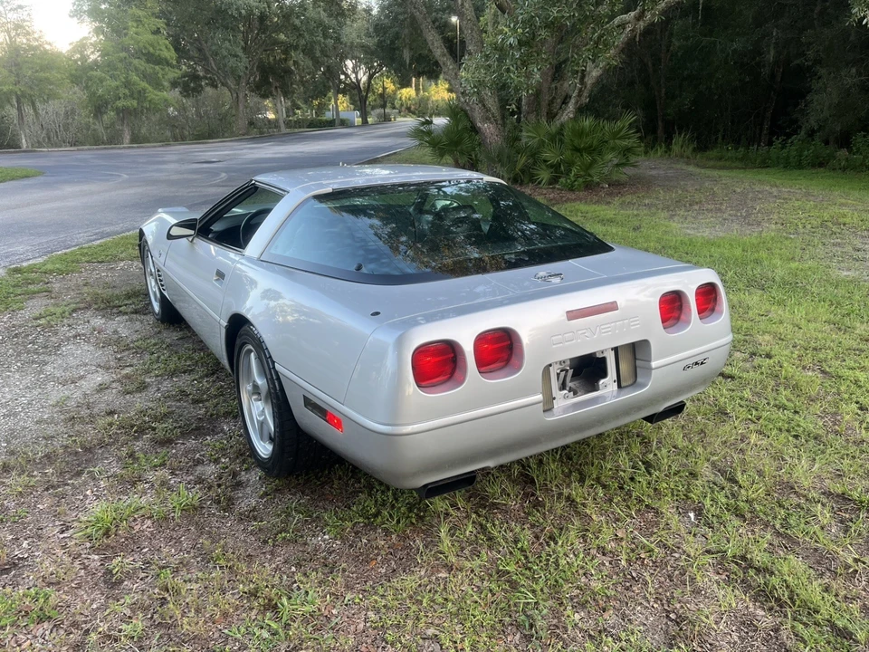 1996 Chevrolet Corvette C4 - Image 5 of 31