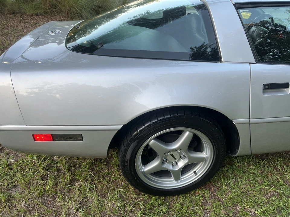 1996 Chevrolet Corvette C4 - Image 6 of 31
