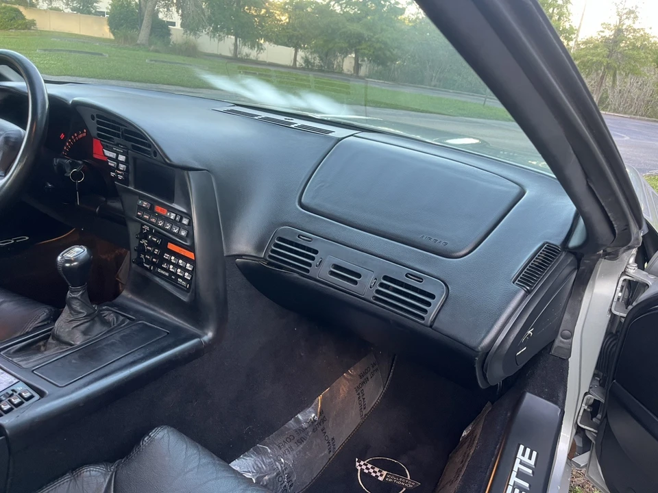 1996 Chevrolet Corvette C4 - Image 18 of 31